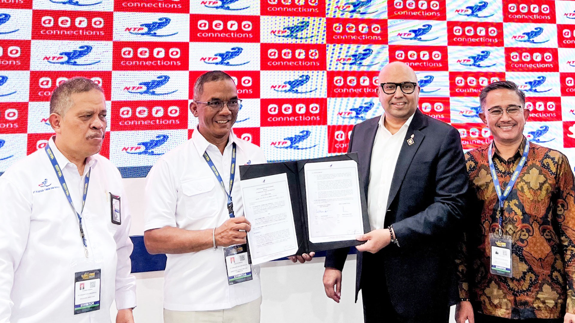 AeroConnections signs representation agreement with PT NTP at Bali International Airshow.